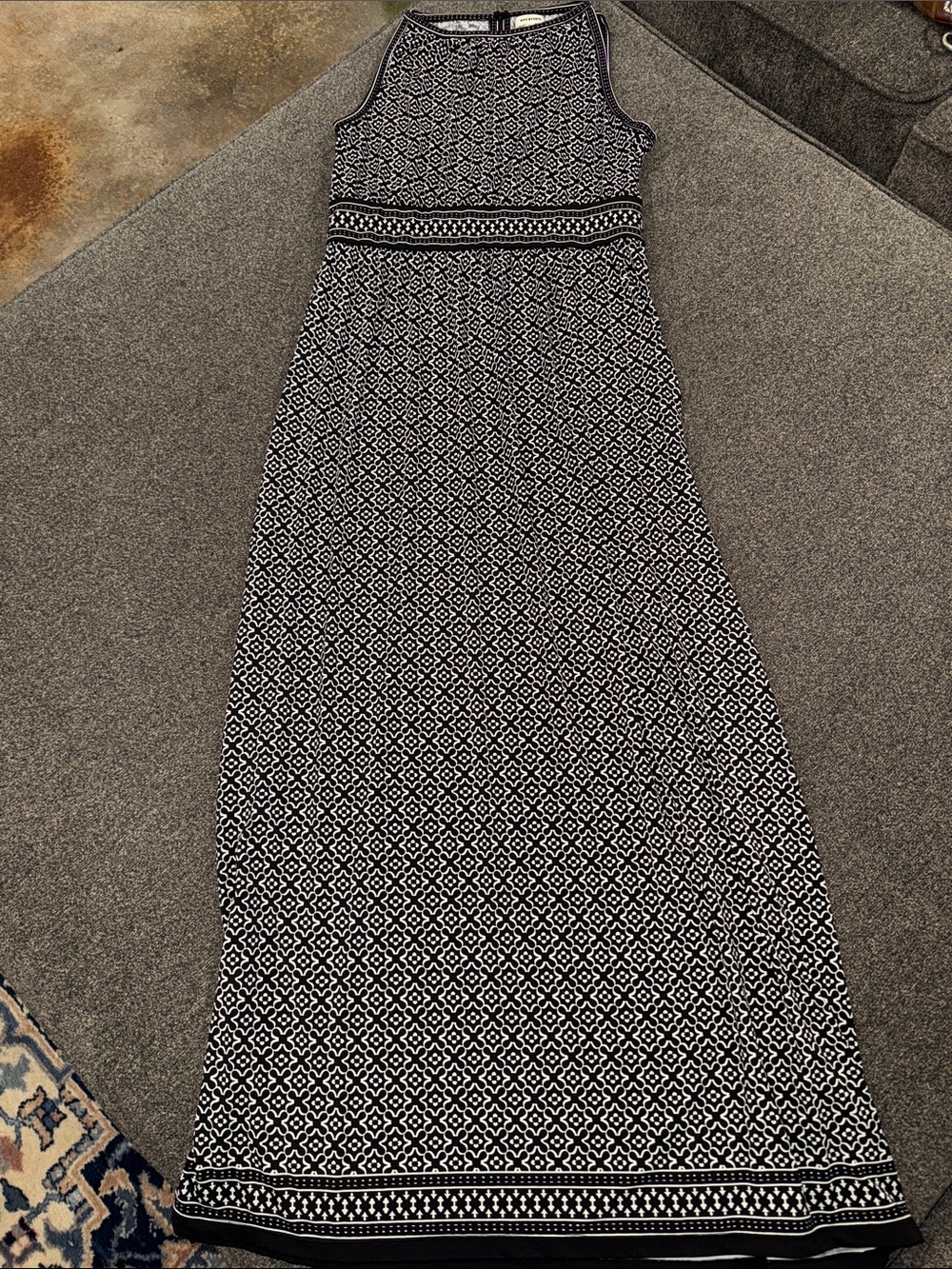 Max Studio Black and White Geometric Maxi Dress